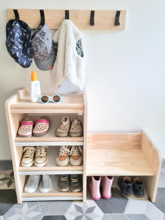 Meuble d'entrée avec banc à hauteur d'enfant