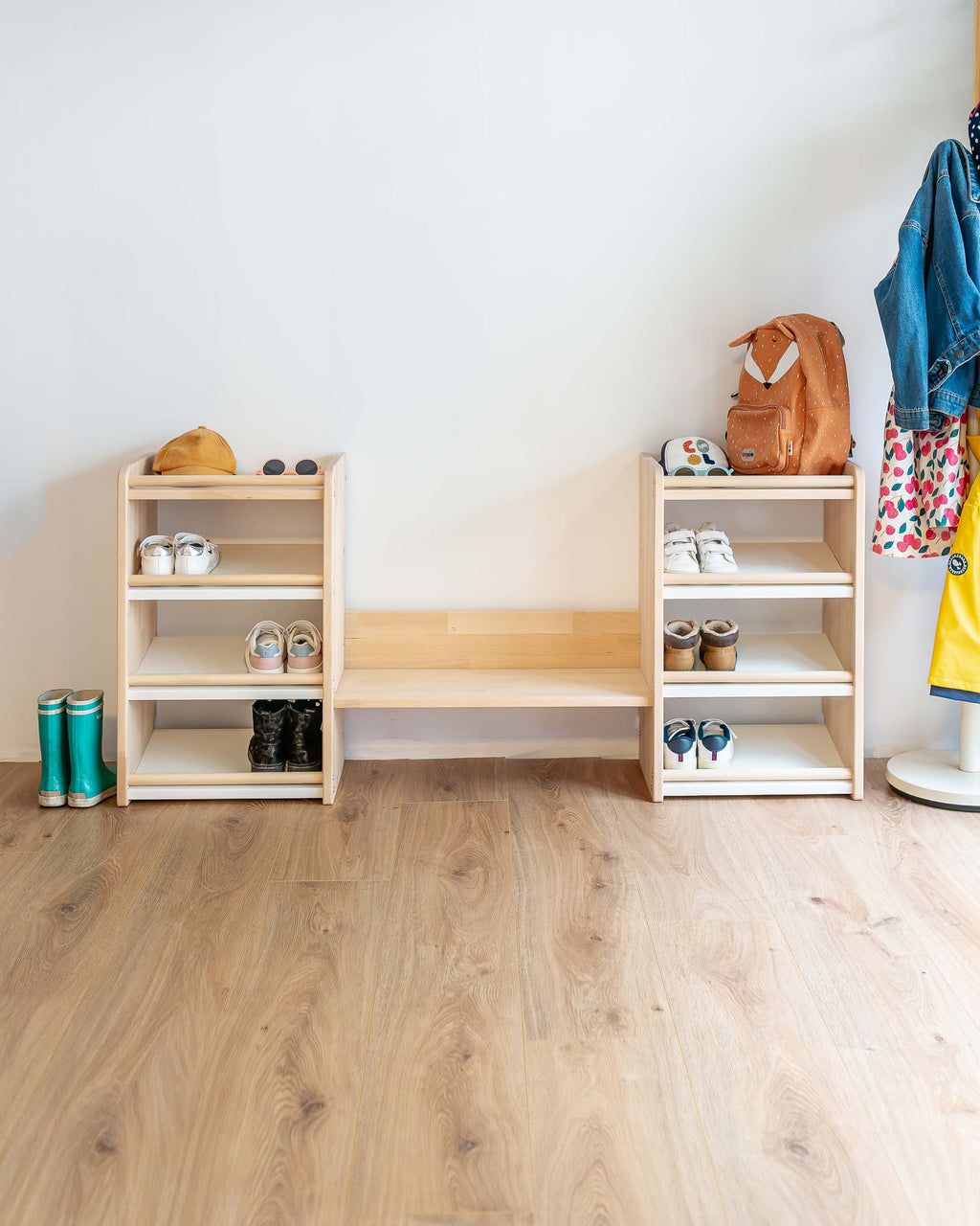 Meuble d’Entrée Montessori en Bois à Hauteur d’Enfant - Modèle DUO