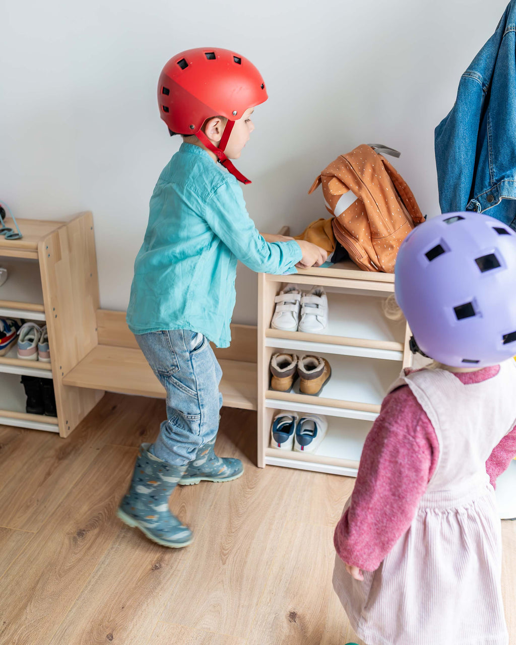 Meuble d’Entrée Montessori en Bois à Hauteur d’Enfant - Modèle DUO