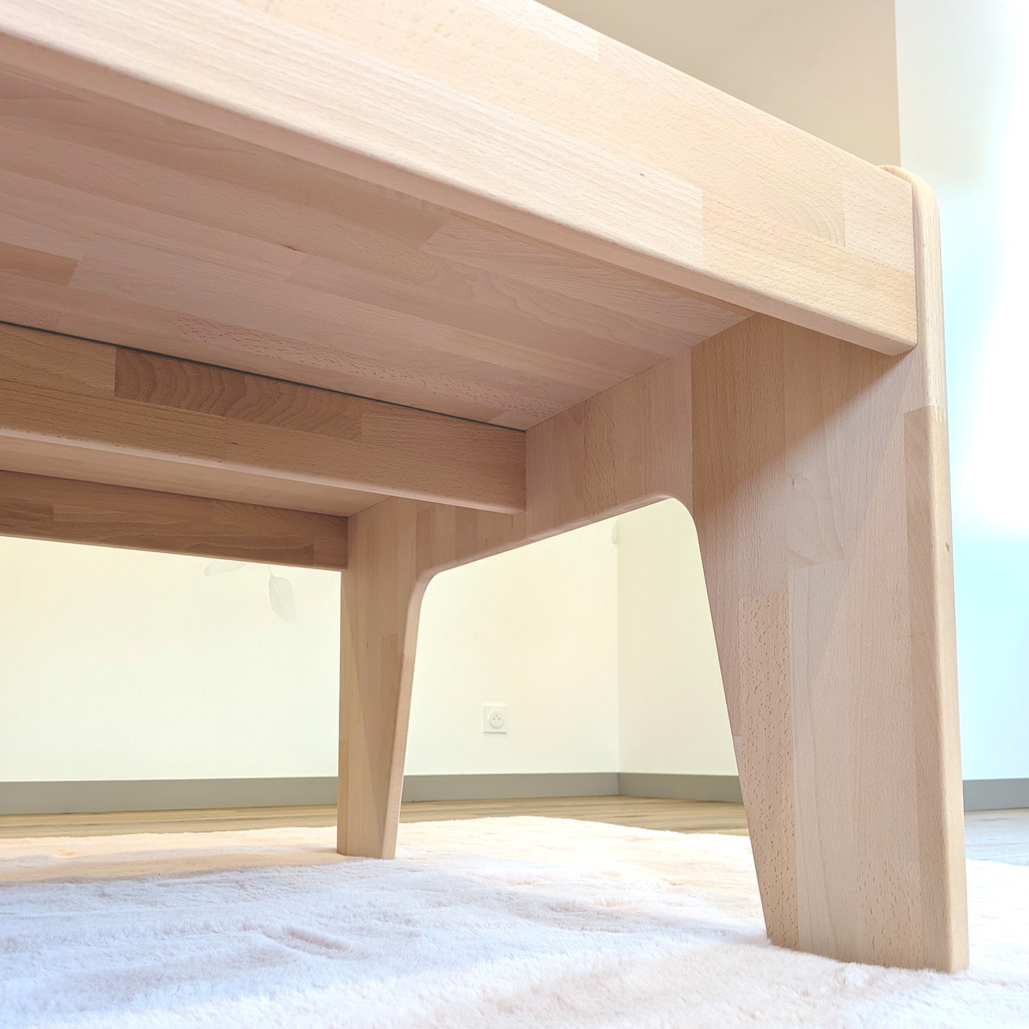 Table d’activité enfant en hêtre massif – XXL