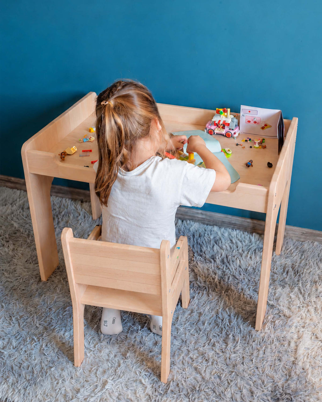 Table d'activité Montessori en Bois à Hauteur d'Enfant