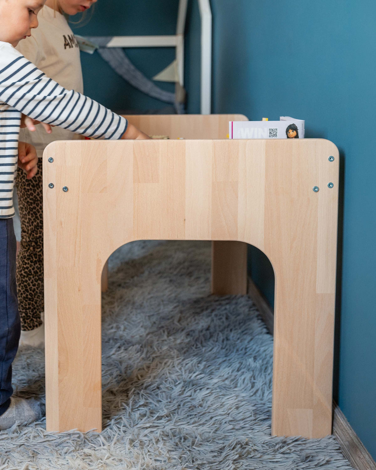Table d'activité Montessori en Bois à Hauteur d'Enfant