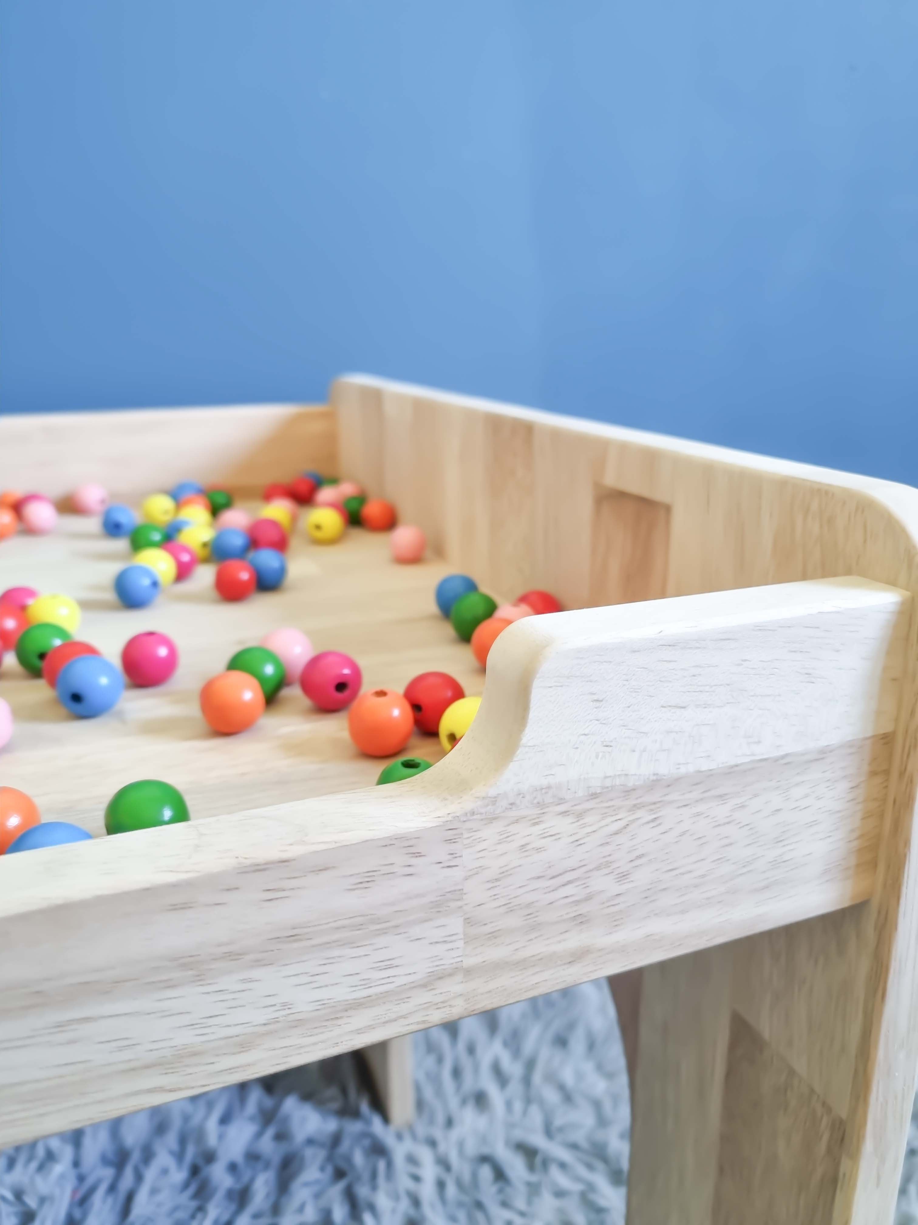 Table d'activité Montessori en Bois à Hauteur d'Enfant