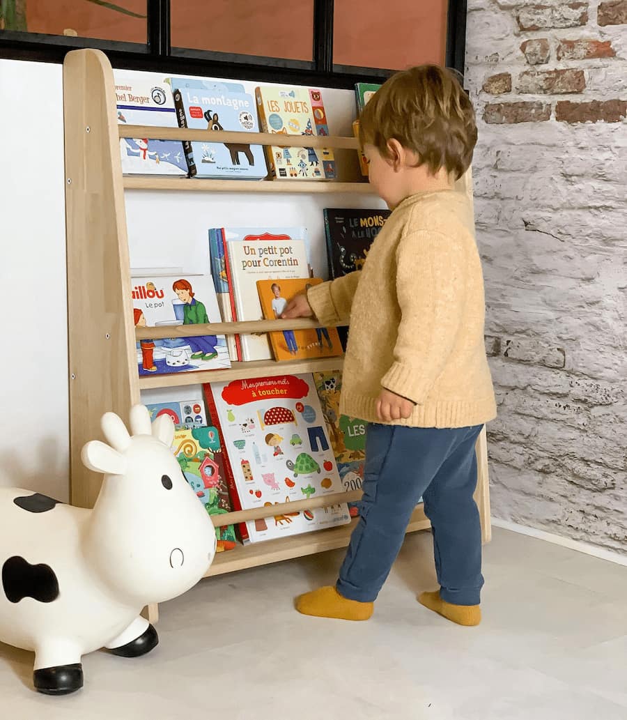 Madeleine, la bibliothèque Montessori en bois pour enfant